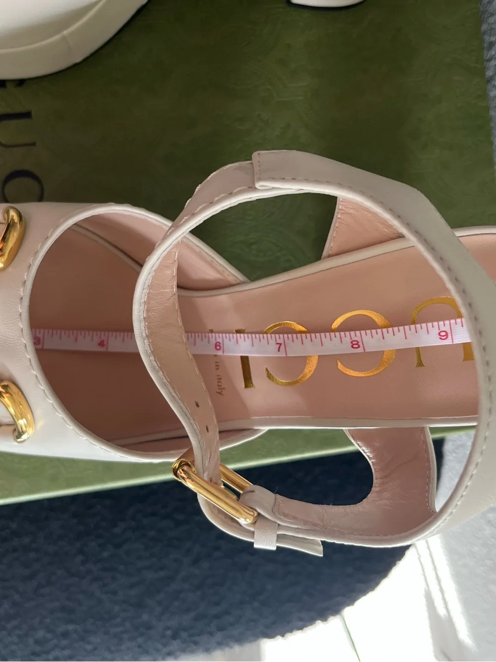 NEW Gucci White Mystic Leather Platform Sandals with Gold Horsebit Detail EU 41